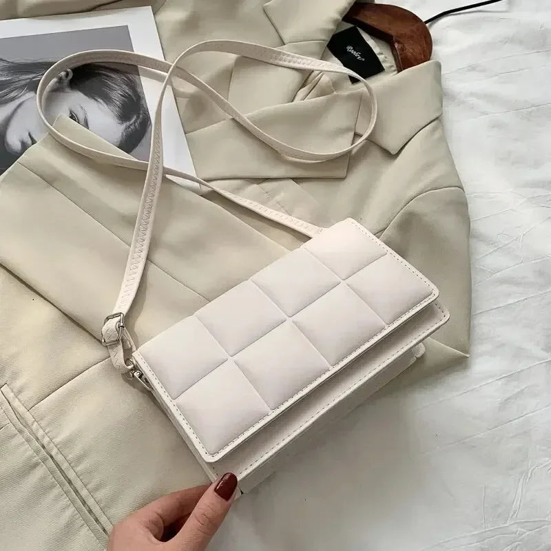 Bolsa Feminina Transversal Elegance em Couro Sintético Premium | Donna Trend